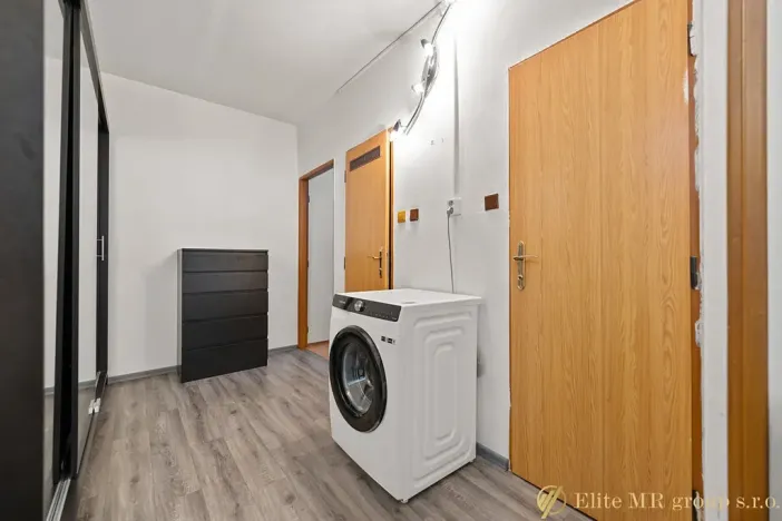 Prodej bytu 2+1, Kladruby, Stříbrská, 54 m2