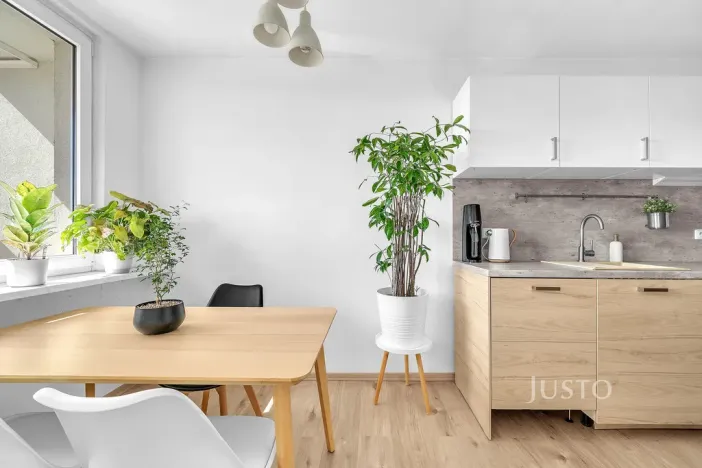 Pronájem bytu 3+1, Praha - Háje, Kosmická, 72 m2