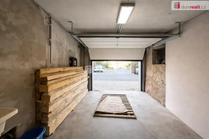 Prodej rodinného domu, Chabařovice - Roudníky, 380 m2