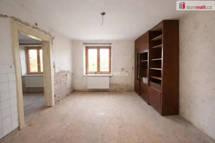 Prodej rodinného domu, Chabařovice - Roudníky, 380 m2