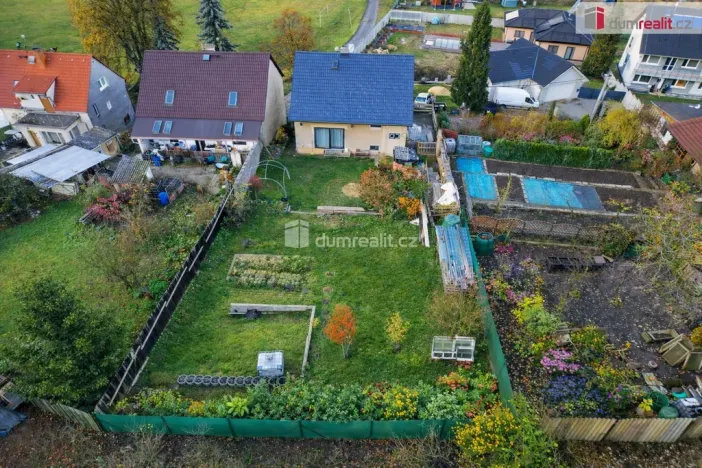 Prodej rodinného domu, Chabařovice - Roudníky, 380 m2