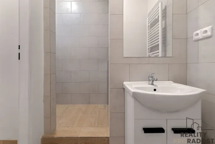 Pronájem bytu 2+1, Znojmo, Kollárova, 48 m2