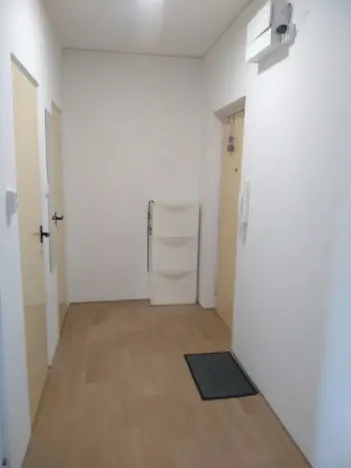 Pronájem bytu 1+1, Slaný, Plynárenská, 35 m2