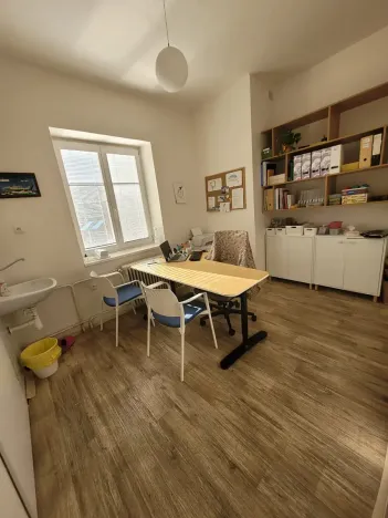 Pronájem kanceláře, Brno, Josefská, 100 m2