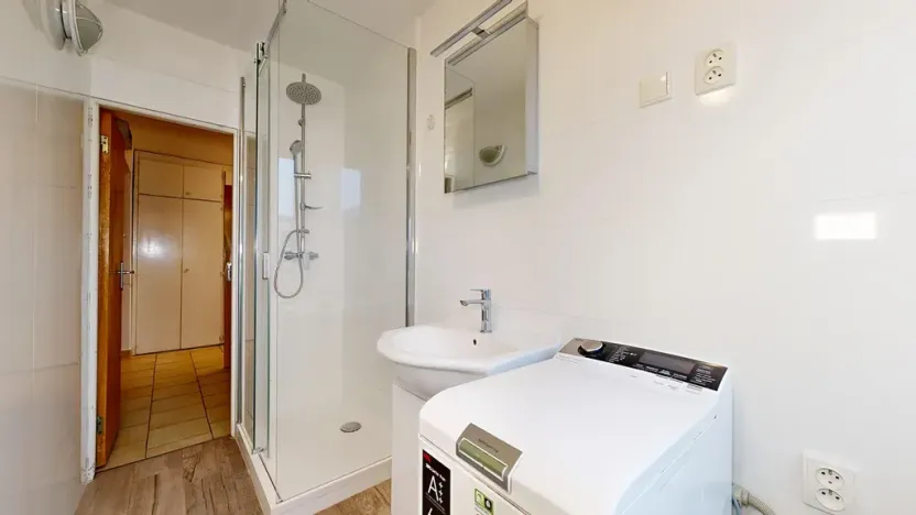 Prodej bytu 3+1, Týnec nad Sázavou, Jílovská, 71 m2