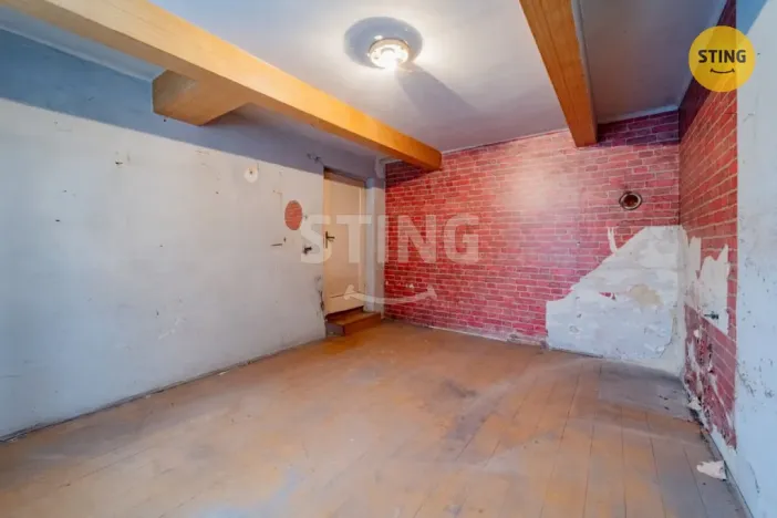 Prodej bytu 2+1, Opava, Hobzíkova, 68 m2