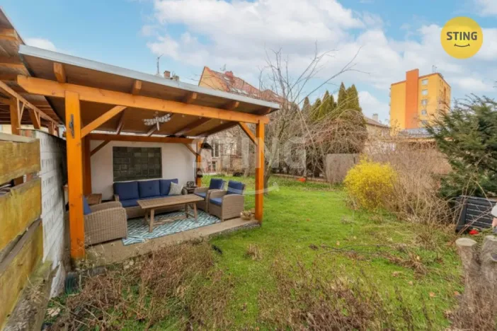 Prodej bytu 2+1, Opava, Hobzíkova, 68 m2