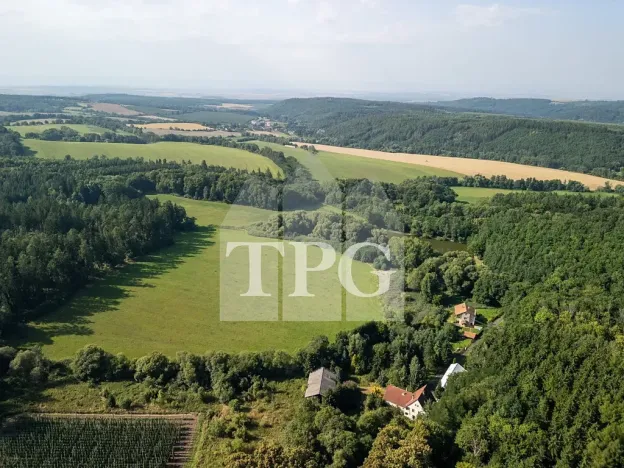 Prodej pozemku pro bydlení, Deštnice, 4068 m2