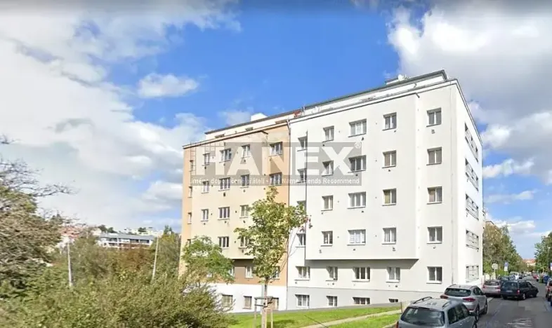 Pronájem bytu 1+1, Praha - Břevnov, Nad Kajetánkou, 38 m2