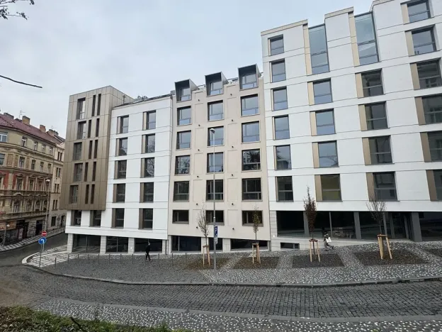 Pronájem bytu 2+kk, Praha - Vršovice, Krymská, 45 m2
