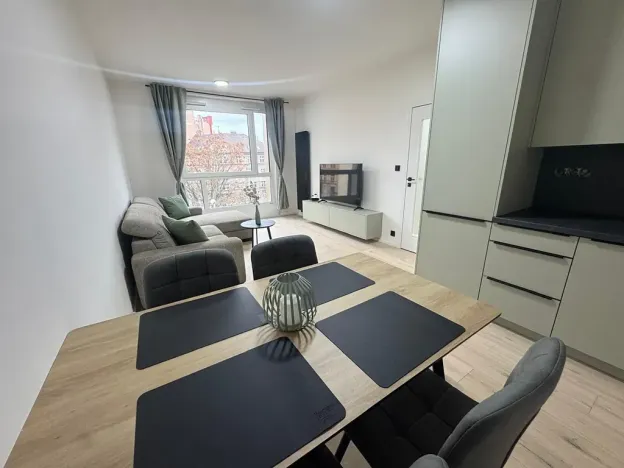 Pronájem bytu 2+kk, Praha - Vršovice, Krymská, 45 m2