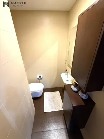 Pronájem bytu 3+kk, Praha - Liboc, Naardenská, 126 m2