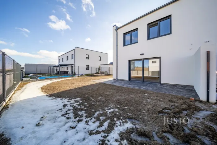 Prodej bytu 5+kk, Srubec, Smrková, 121 m2