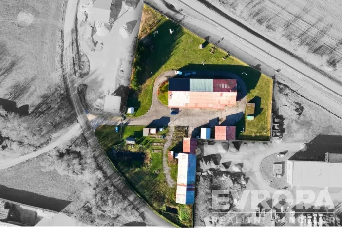 Prodej výrobních prostor, Lánov - Prostřední Lánov, 740 m2