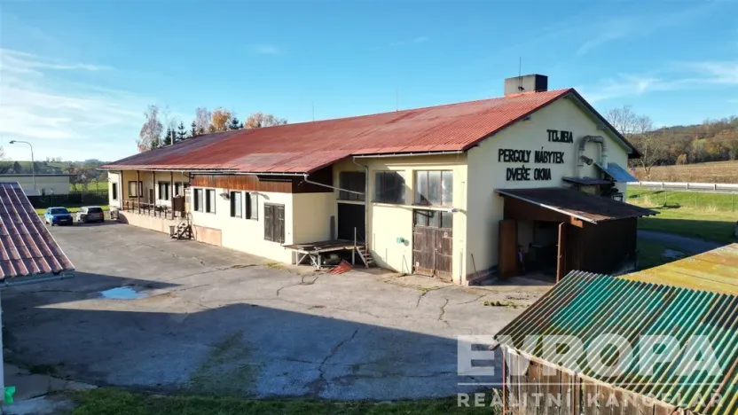 Prodej výrobních prostor, Lánov - Prostřední Lánov, 740 m2