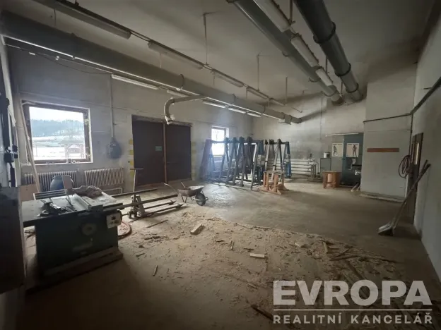 Prodej výrobních prostor, Lánov - Prostřední Lánov, 740 m2