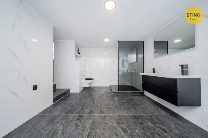 Prodej bytu 3+1, Český Těšín, Ropická, 98 m2