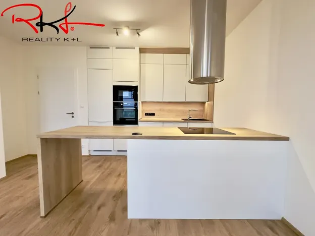 Pronájem bytu 2+kk, Praha, Stočesova, 57 m2