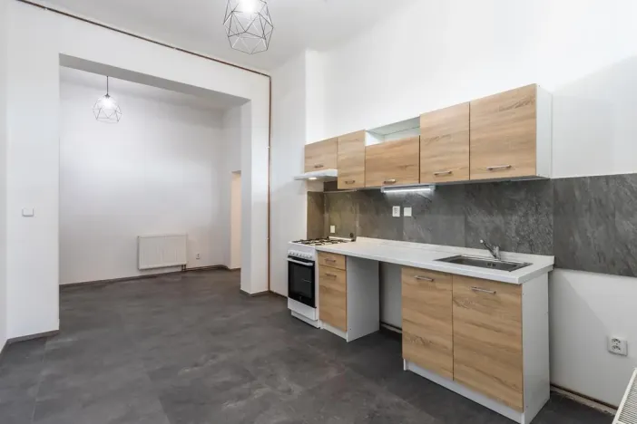 Prodej bytu 2+1, Liberec - Liberec III-Jeřáb, 1. máje, 77 m2