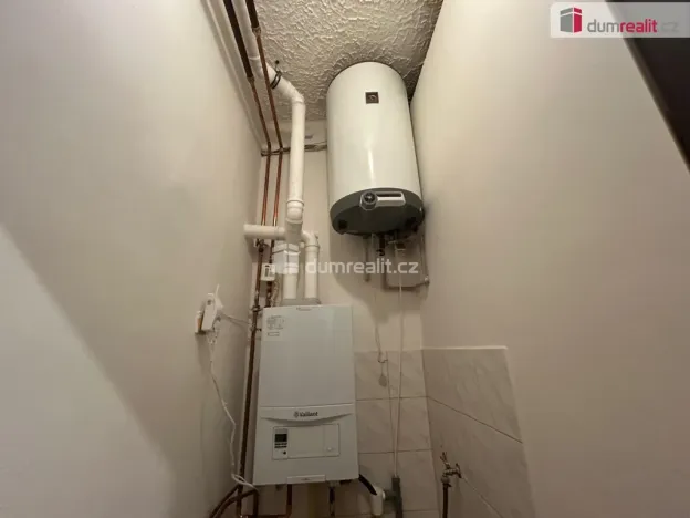 Pronájem bytu 2+kk, Kolín - Kolín V, Ovčárecká, 69 m2