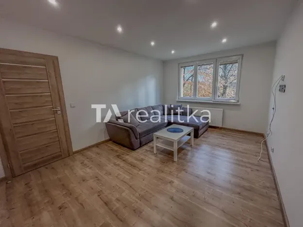 Pronájem bytu 2+1, Orlová, Kpt. Jaroše, 53 m2