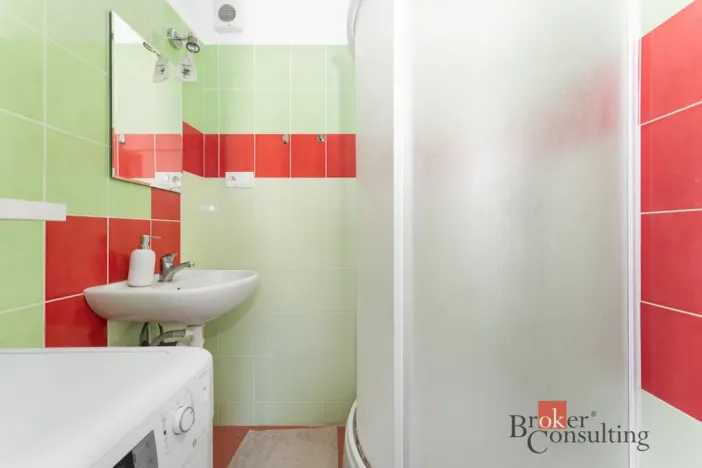 Prodej bytu 2+kk, Poděbrady - Poděbrady III, náměstí 5. května, 44 m2