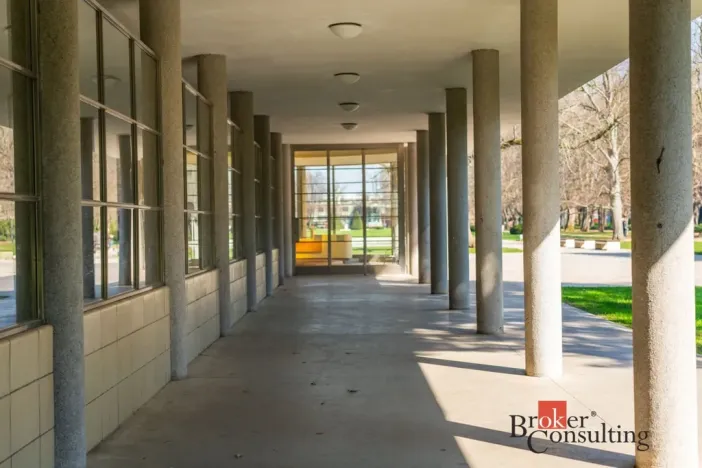 Prodej bytu 2+kk, Poděbrady - Poděbrady III, náměstí 5. května, 44 m2