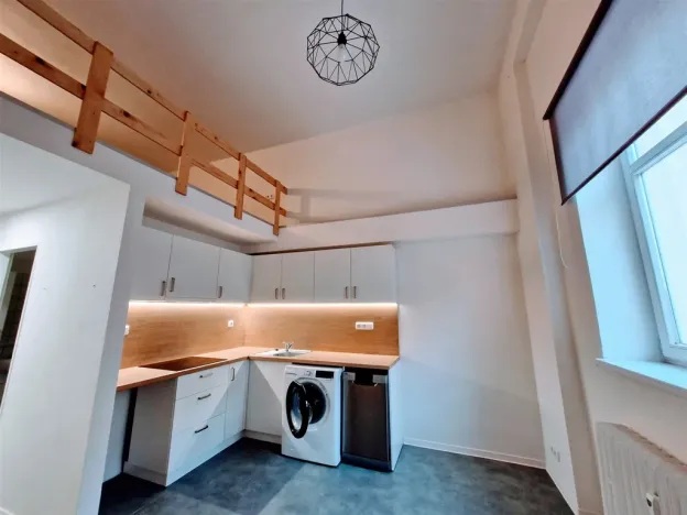 Pronájem bytu 1+kk, Děčín - Děčín I-Děčín, Křížová, 25 m2