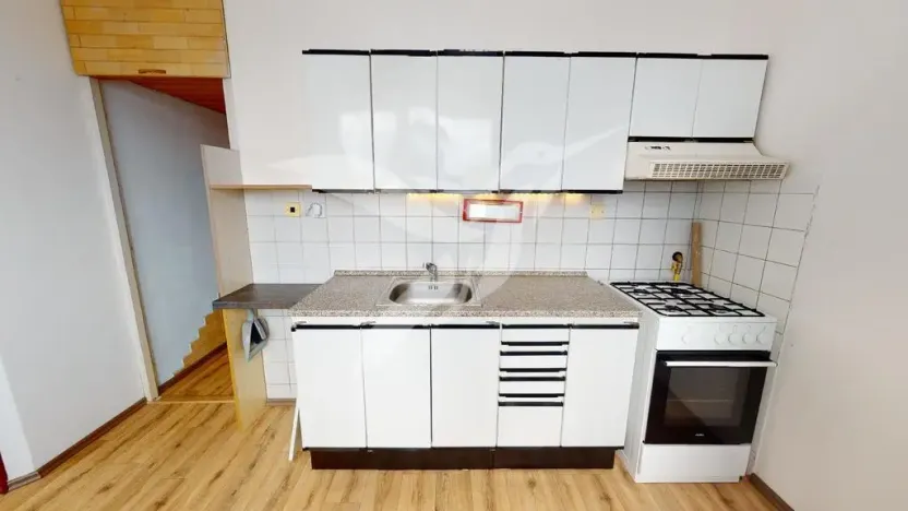 Pronájem bytu 1+1, Plzeň, Žlutická, 39 m2