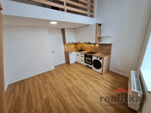 Pronájem bytu 2+kk, Opava - Kateřinky, Rolnická, 41 m2