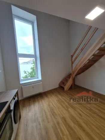 Pronájem bytu 2+kk, Opava - Kateřinky, Rolnická, 41 m2