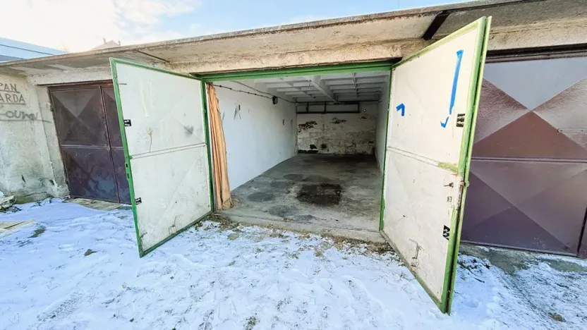 Prodej garáže, Kladno, Míru, 21 m2
