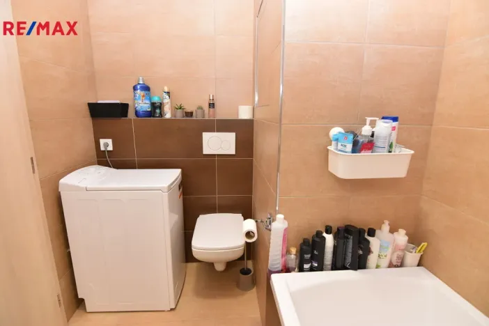 Pronájem bytu 1+kk, Olomouc - Hodolany, Tovární, 32 m2