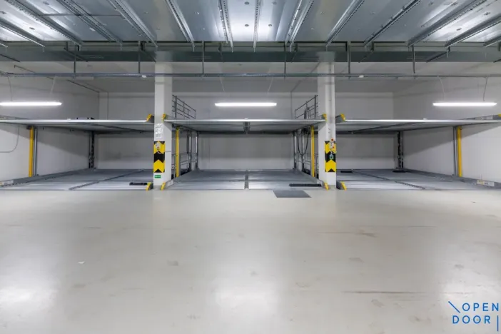 Pronájem bytu 2+kk, Praha - Modřany, Komořanská, 60 m2