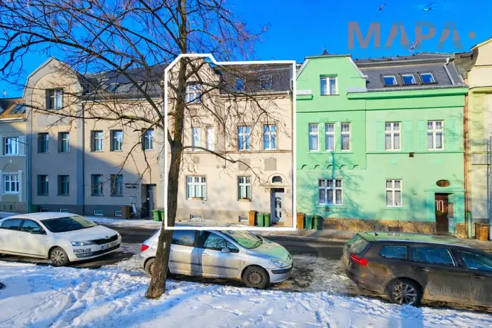 Pronájem bytu 3+1, Chomutov, Škroupova, 95 m2