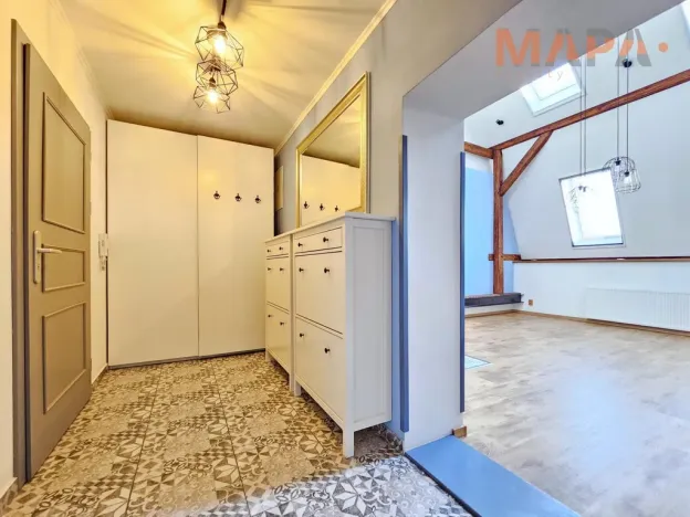 Pronájem bytu 3+1, Chomutov, Škroupova, 95 m2