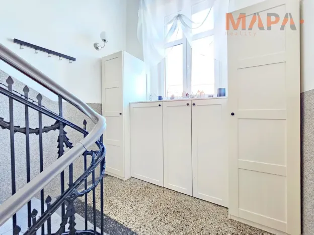 Pronájem bytu 3+1, Chomutov, Škroupova, 95 m2