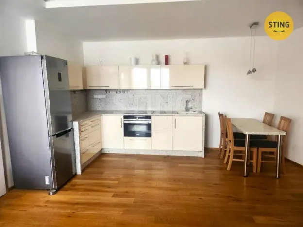 Pronájem bytu 2+kk, Přerov, nábř. Protifašistických bojovníků, 64 m2