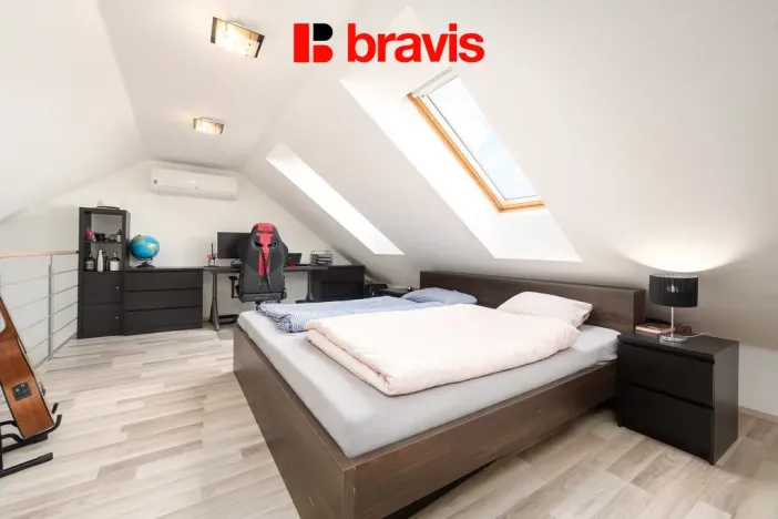 Prodej bytu 2+kk, Moravany, Višňová, 95 m2