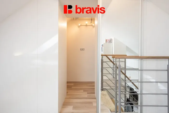 Prodej bytu 2+kk, Moravany, Višňová, 95 m2