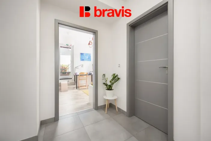 Prodej bytu 2+kk, Moravany, Višňová, 95 m2