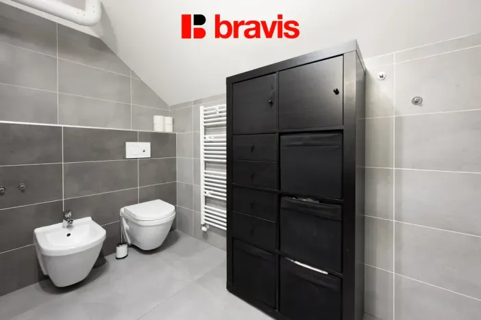 Prodej bytu 2+kk, Moravany, Višňová, 95 m2