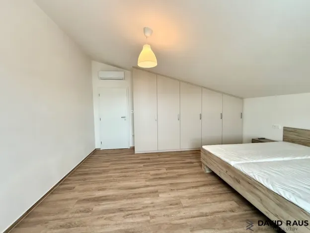 Pronájem bytu 2+kk, Nové Město na Moravě, Žďárská, 70 m2