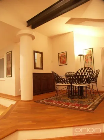 Pronájem bytu 3+1, Praha - Nové Město, Odborů, 96 m2