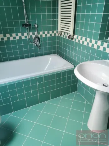 Pronájem bytu 3+1, Praha - Nové Město, Odborů, 96 m2