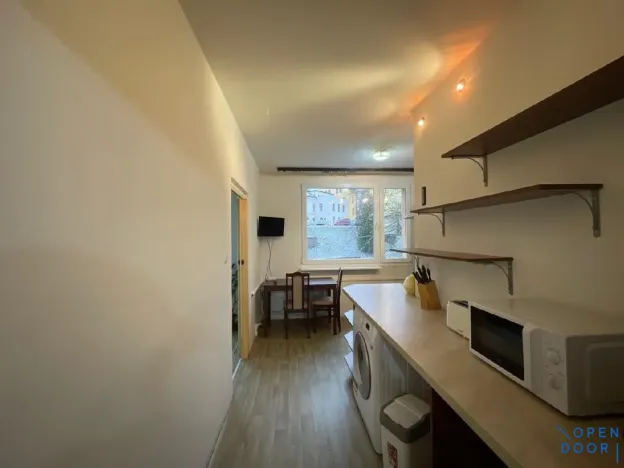 Pronájem bytu 2+1, Jablonec nad Nisou, Budovatelů, 61 m2