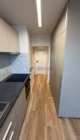 Pronájem bytu 3+kk, Praha, Angelovova, 70 m2