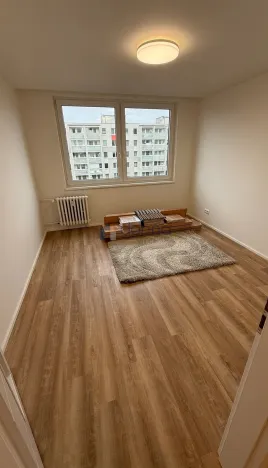 Pronájem bytu 3+kk, Praha, Angelovova, 70 m2