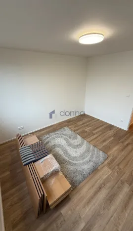 Pronájem bytu 3+kk, Praha, Angelovova, 70 m2