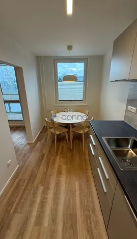 Pronájem bytu 3+kk, Praha, Angelovova, 70 m2